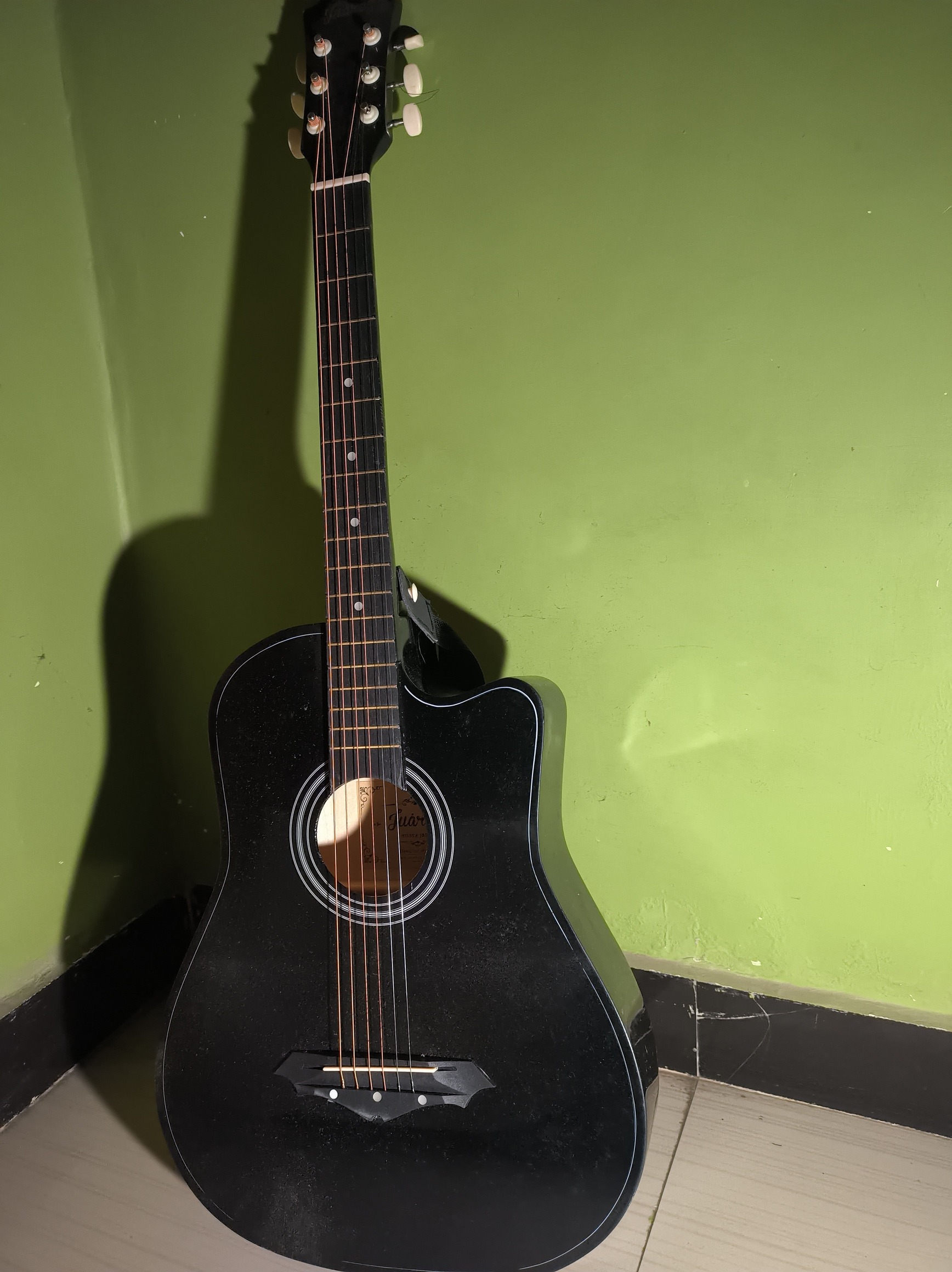 Yamaha Guitar