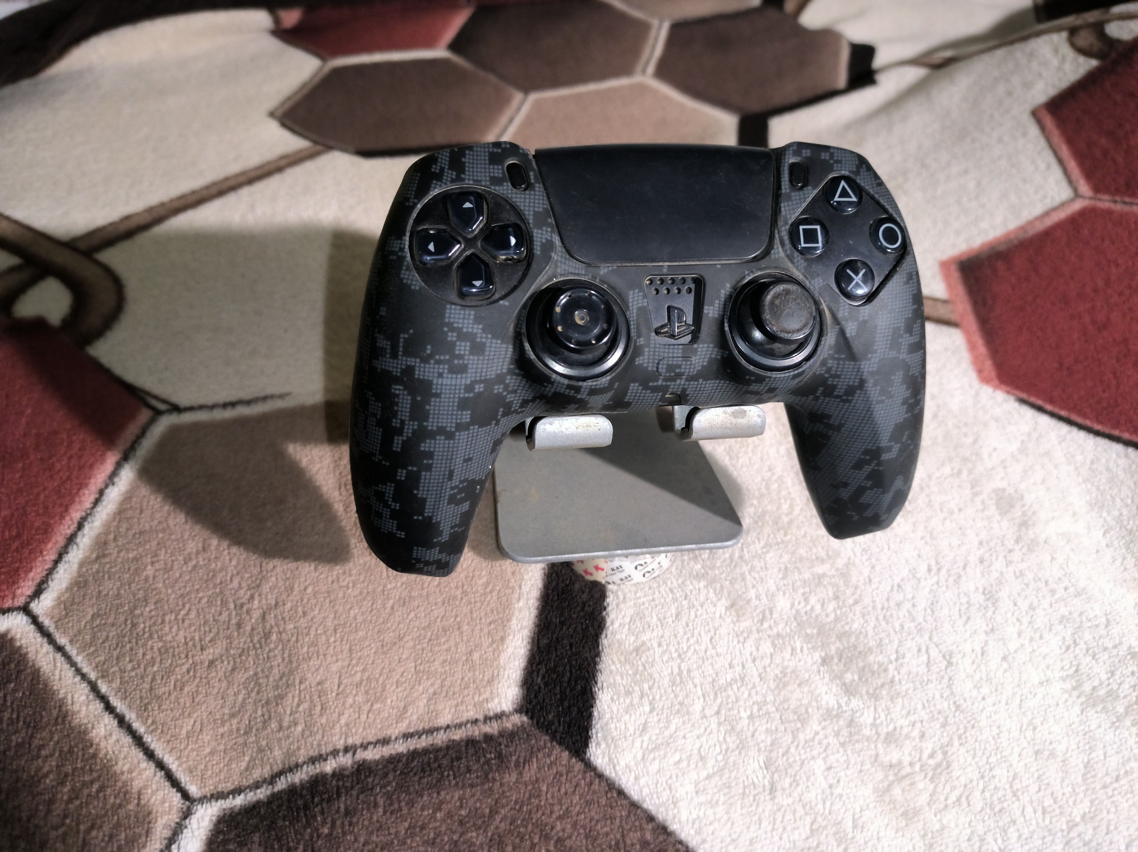 PS5 Controller Side